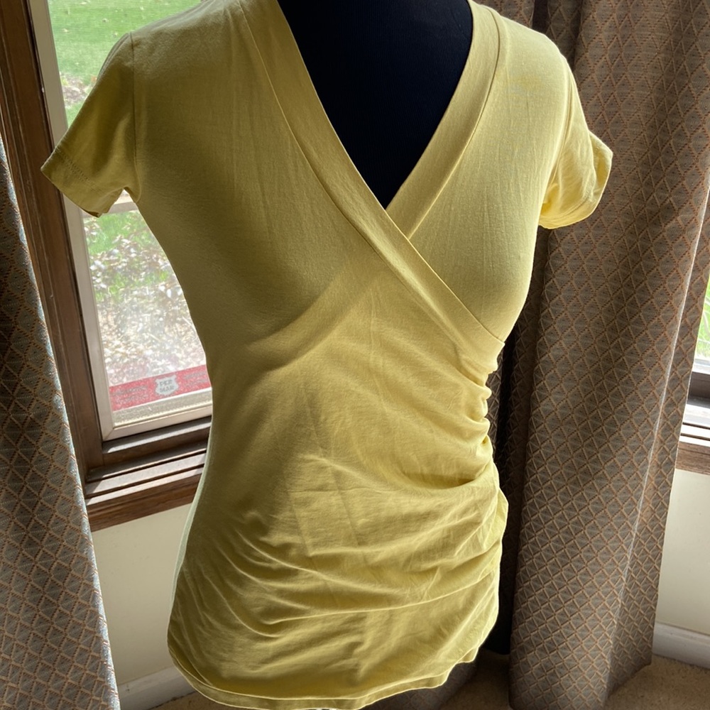 Cabi yellow crossover tee shirt S